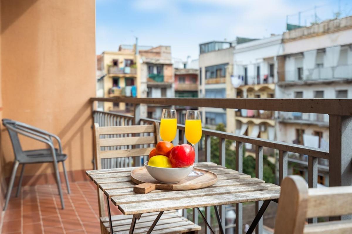 Lodging Apartments Liceu G1 Barcelona Zewnętrze zdjęcie