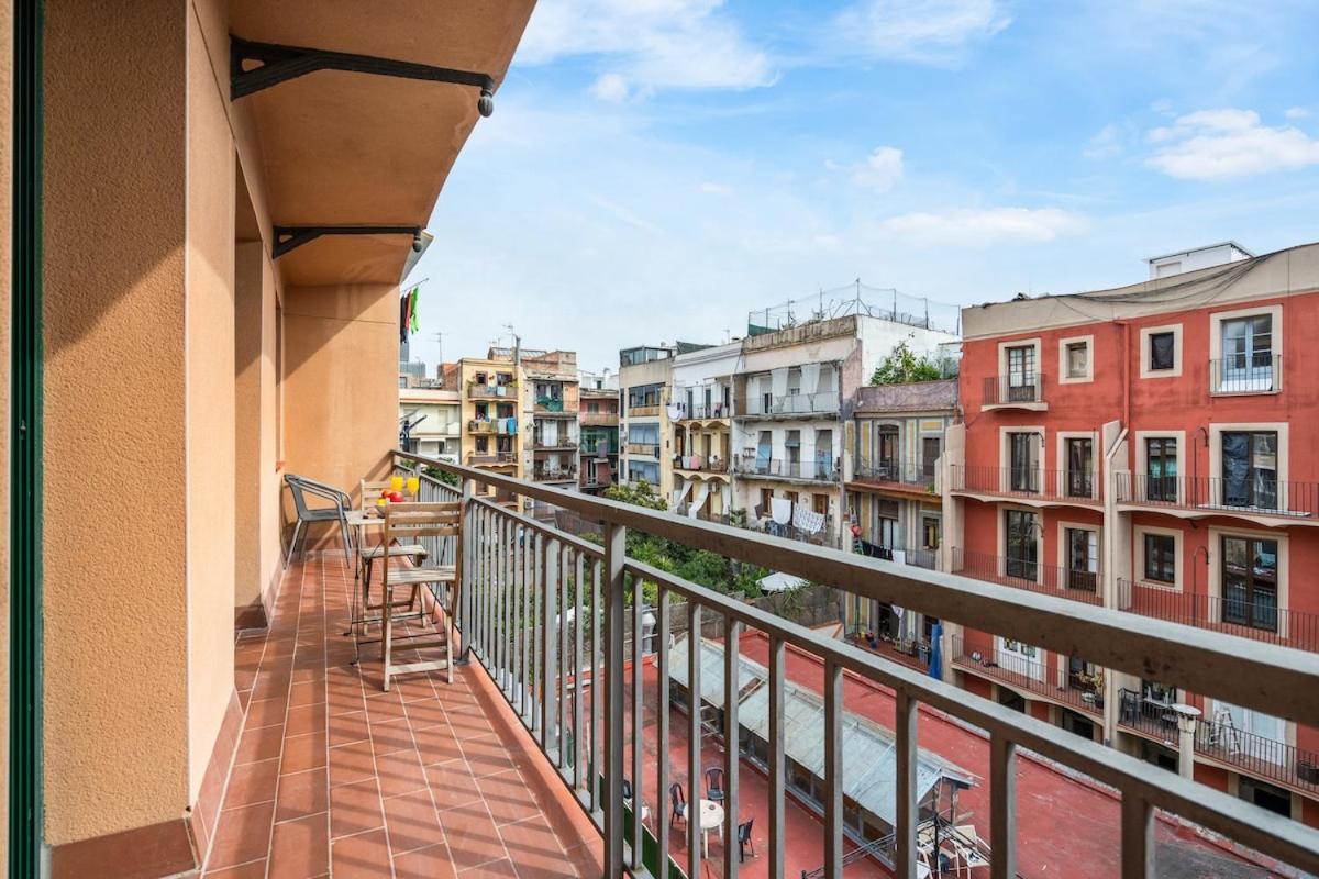 Lodging Apartments Liceu G1 Barcelona Zewnętrze zdjęcie