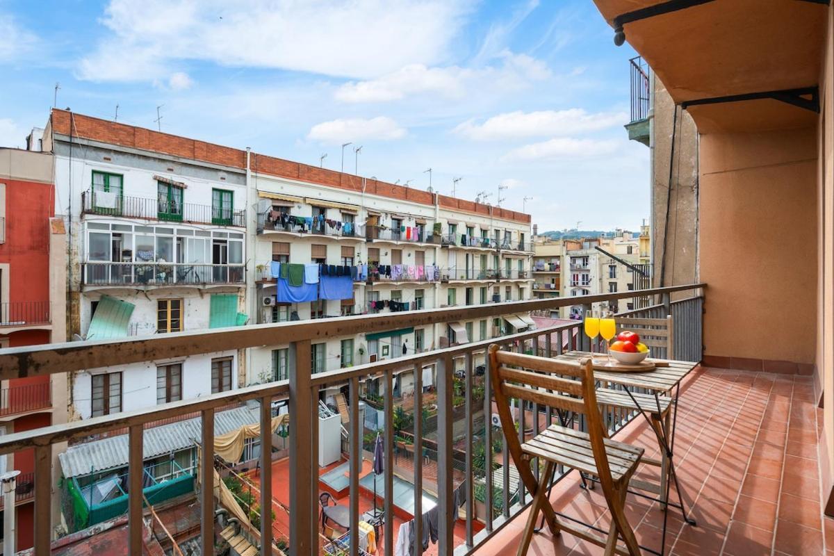 Lodging Apartments Liceu G1 Barcelona Zewnętrze zdjęcie