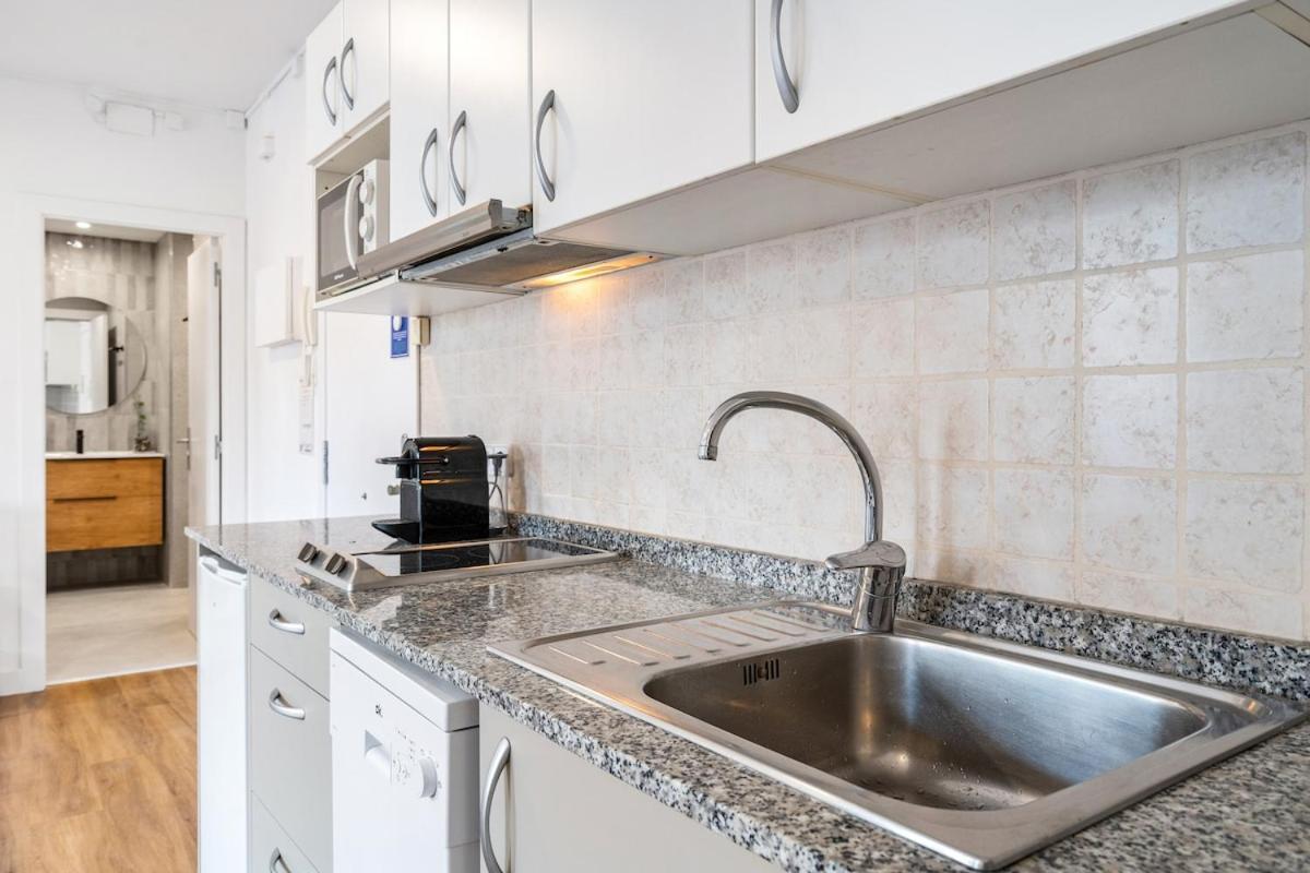 Lodging Apartments Liceu G1 Barcelona Zewnętrze zdjęcie