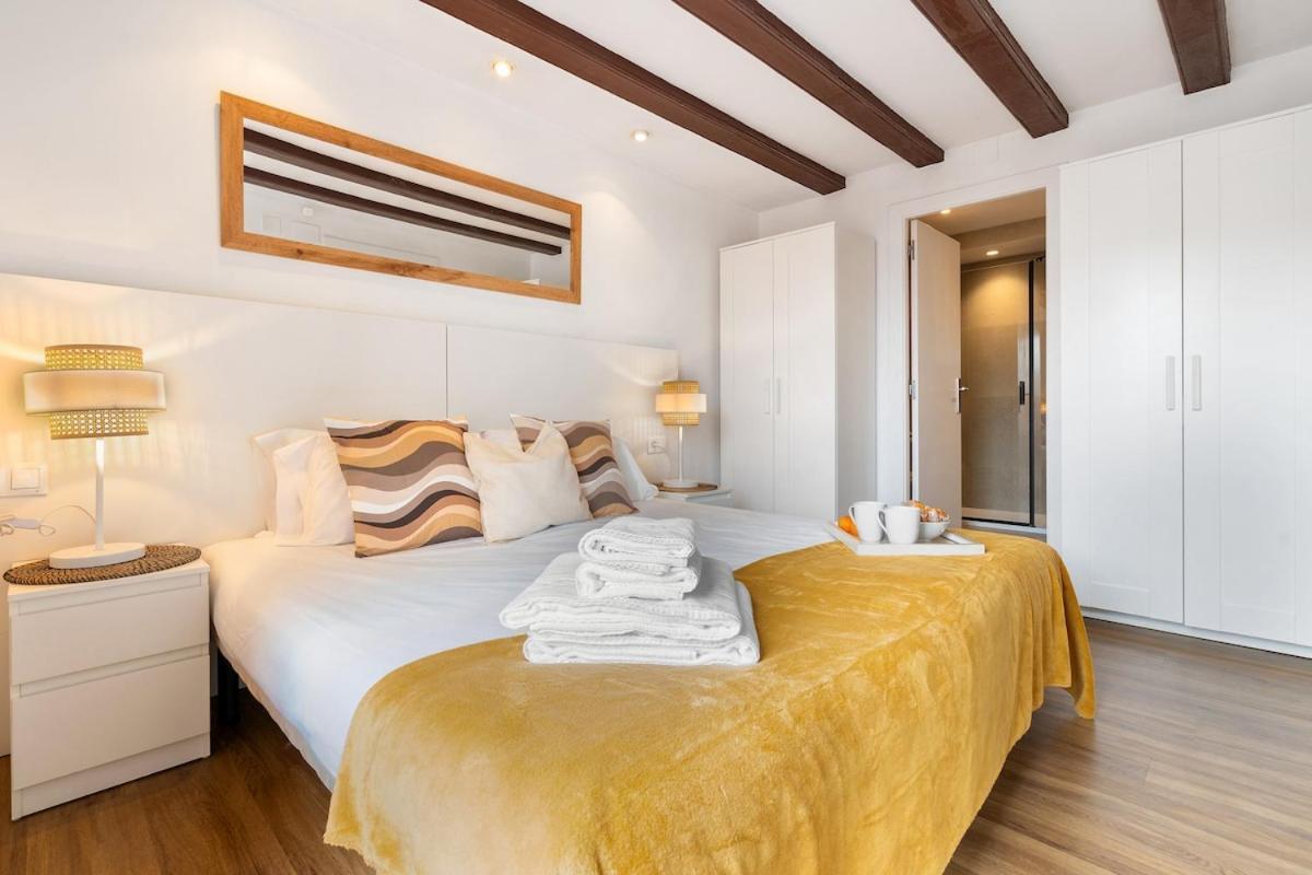 Lodging Apartments Liceu G1 Barcelona Zewnętrze zdjęcie